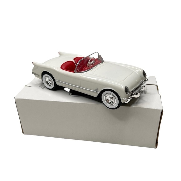 #8732 AMT Ertl 1953 Corvette Polo White 1/25 Scale Plastic Promo Model Car NEW - Picture 13 of 13